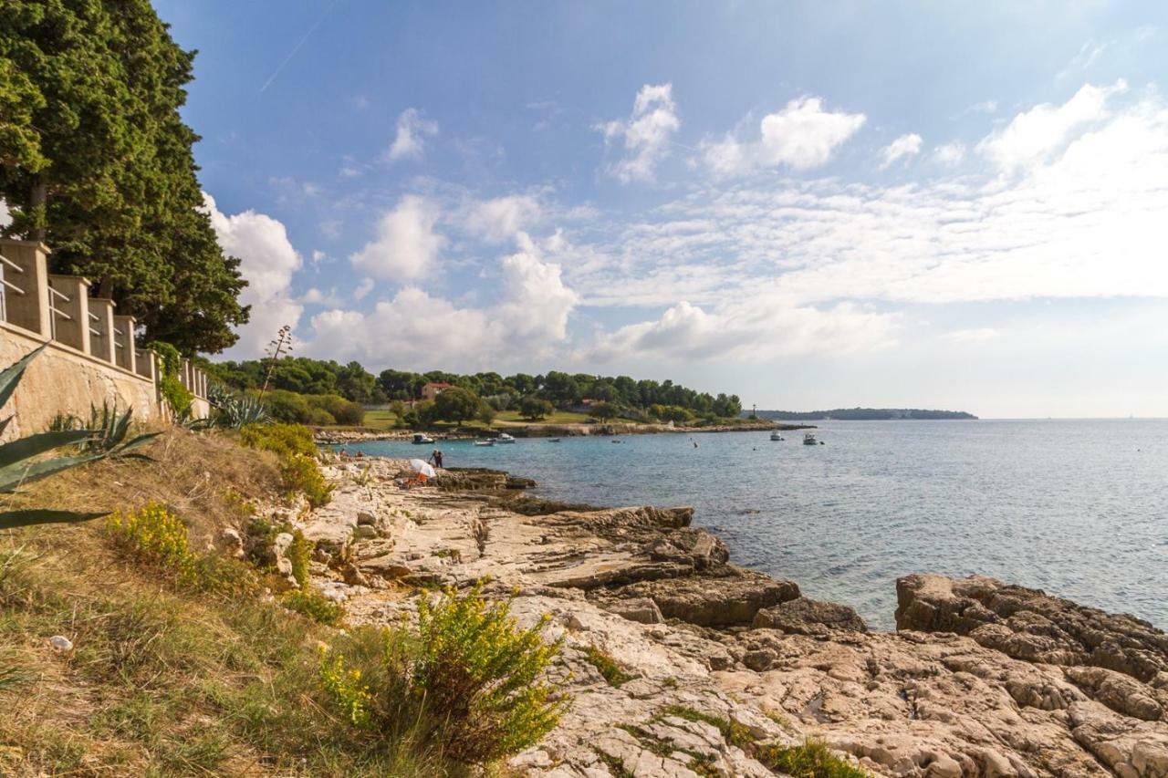 Apartments Tonka Near Beach And Sea Пула Экстерьер фото